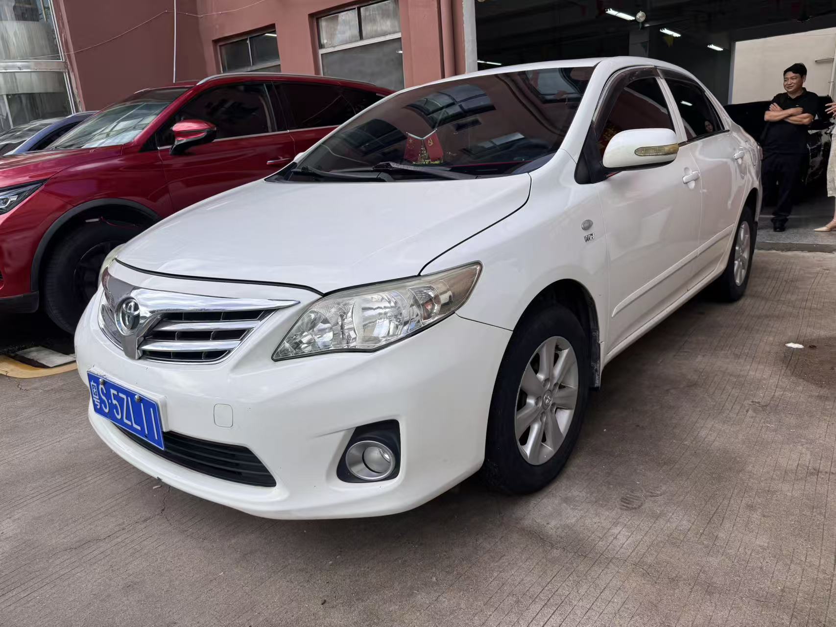 Toyota Corolla 2011 front passenger interior view