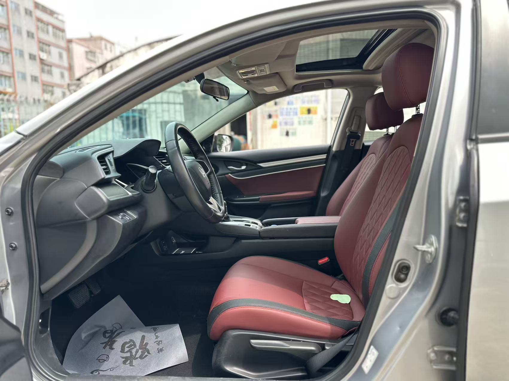 Honda Civic 2016 red leather rear interior