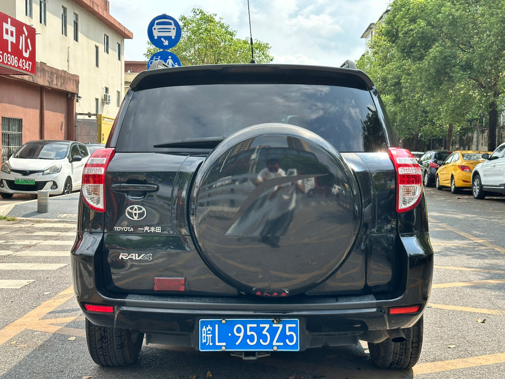 2011 Toyota RAV4 black - side view