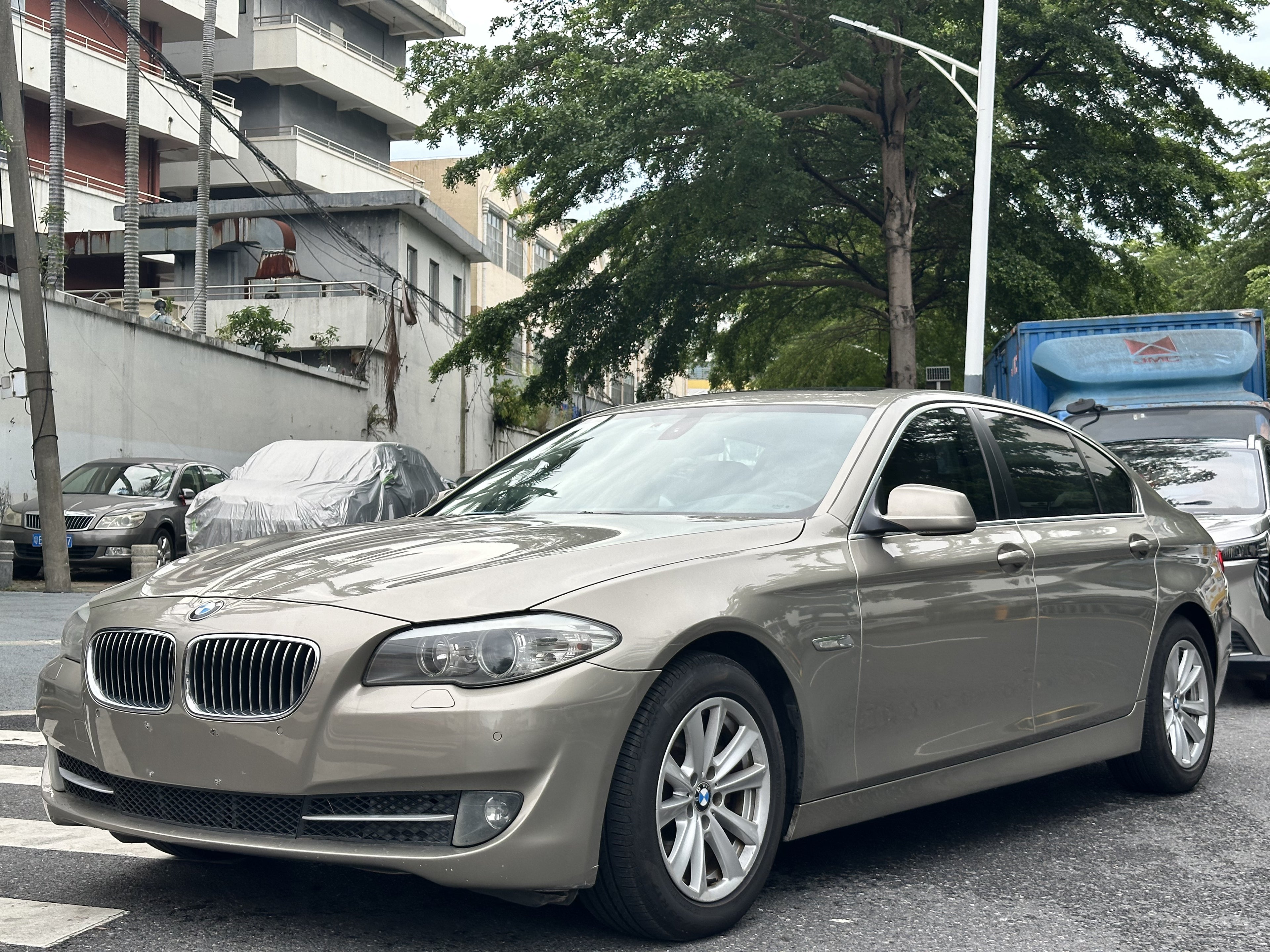 FOB Shenzhen Used 2011 BMW 5 Series 520Li Elegant 4-Door 5-Seater RWD Luxury Sedan | 2.5L Petrol Euro 4 Export Ready