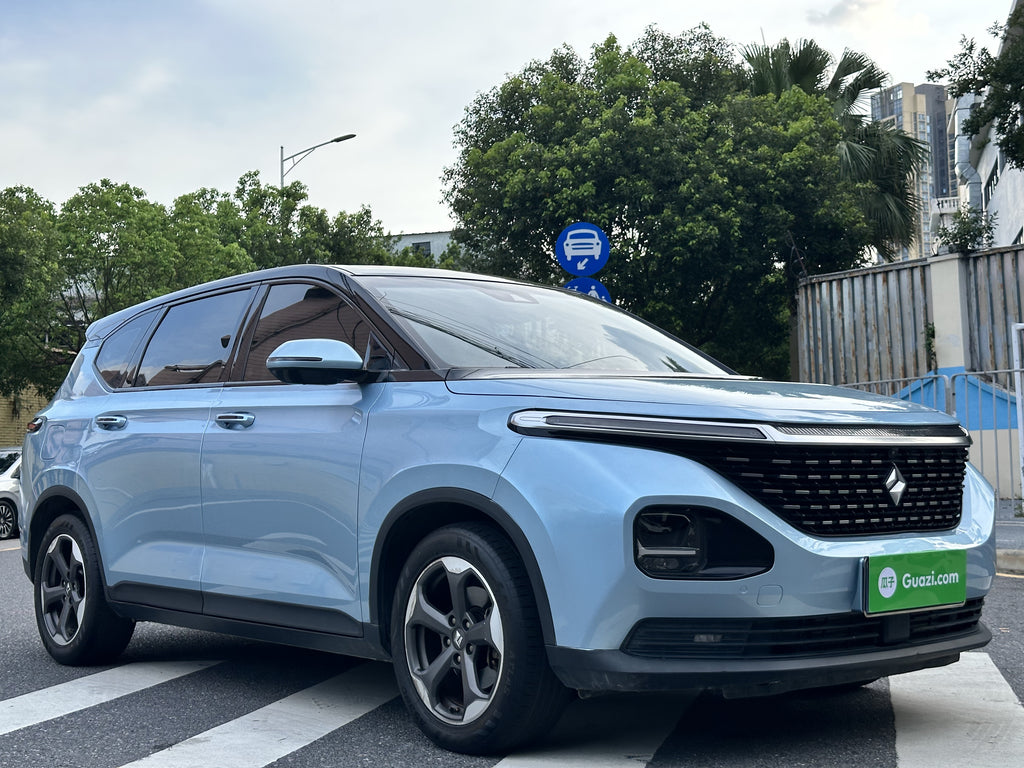 Baojun RM-5 exterior detail