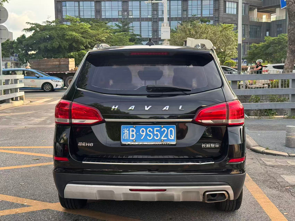 Haval H6 2019 rear three-quarter view