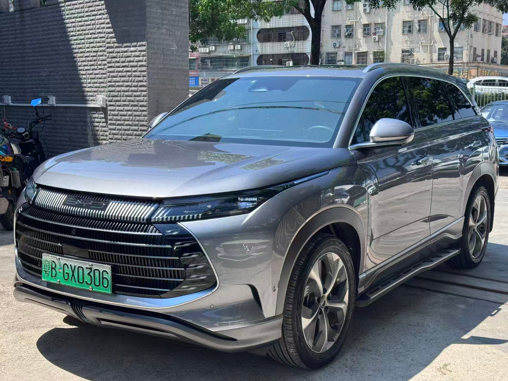 Used 2023 BYD Frigate 07 DM-i 100KM Luxury Hybrid SUV (Reg. 2024), 5-Seater, Silver Grey, FOB Shenzhen For Export