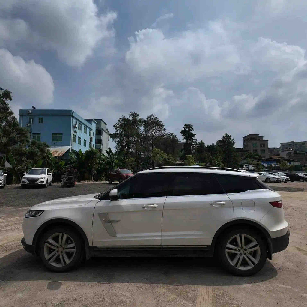 Used Zotye T700 2017 1.8T Premium Edition Automatic SUV (Reg. 2018), White, 60,000km, China V Emission, FOB Shenzhen For Export
