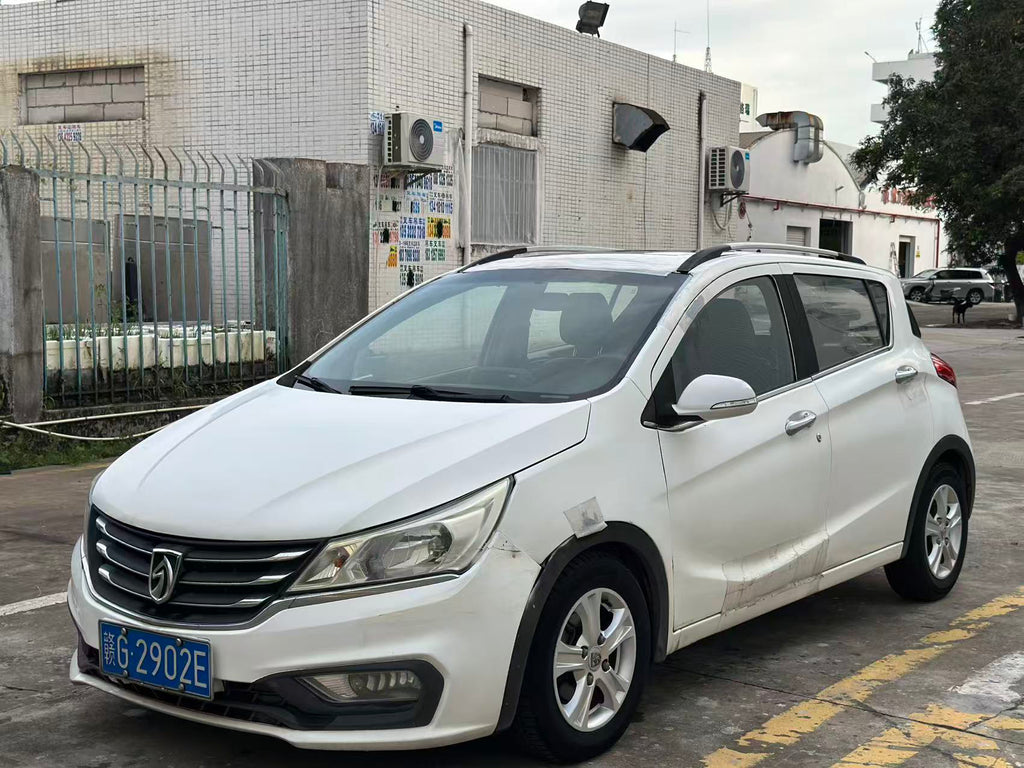 Baojun 310 2016 1.2L Manual Luxury Edition – White Hatchback | Export Ready