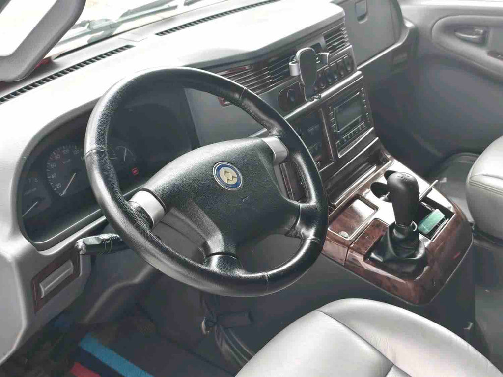 Used Huizhong Istana 2.3L Luxury 15-Seater Minibus | 2009