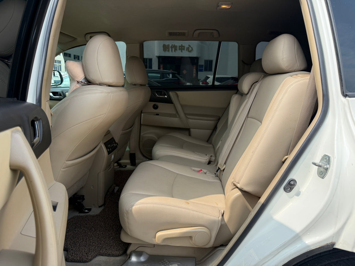 Toyota Highlander 2009 3.5L AWD 7-Seater Elite Mid-size SUV, Gasoline, 78,000km, For Export
