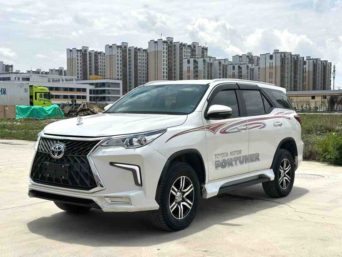 Used 2019 Toyota Fortuner 2.7 EXR Middle East Version Automatic SUV, 48,000km, White, Left Hand Drive For Export