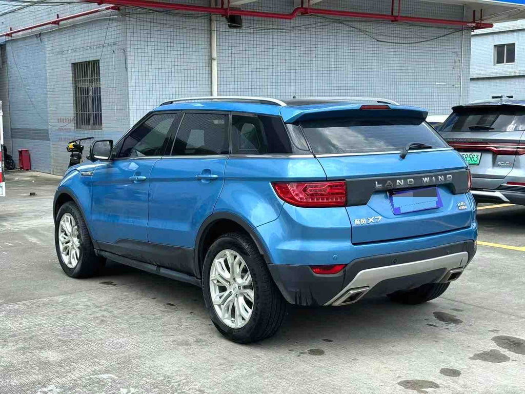 Used 2015 Landwind X7 2.0T Panoramic Flagship Automatic SUV, 84,000 km, Blue, For Export from China