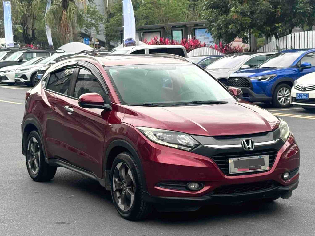 Used 2015 Honda Vezel 1.8L CVT 2WD Luxury SUV, 130,000km, Red