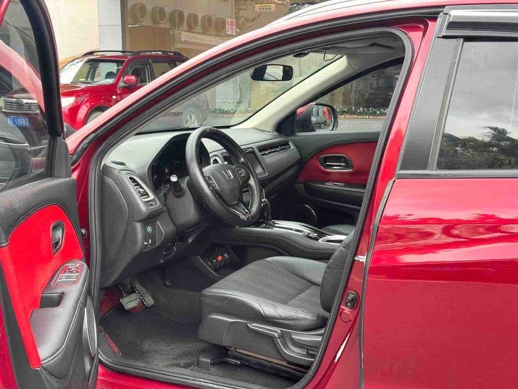 Used 2015 Honda Vezel 1.8L CVT 2WD Luxury SUV, 130,000km, Red