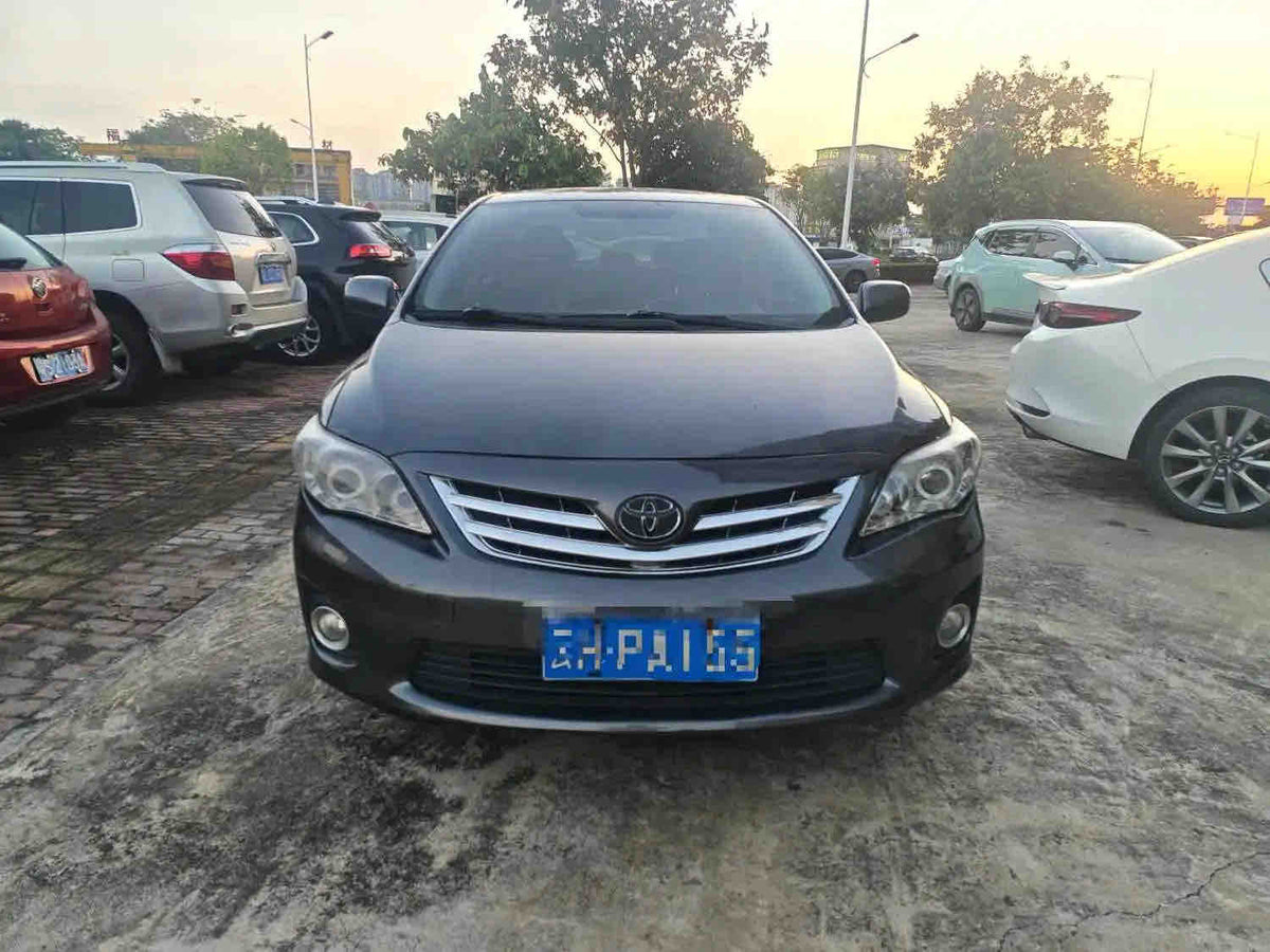 Used 2013 Toyota Corolla 1.6 GL Special Edition Sedan (Reg. 2014) For Export, 140,000 KM