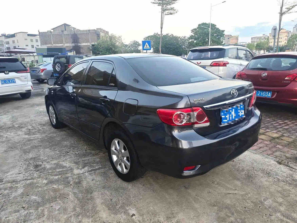Used 2013 Toyota Corolla 1.6 GL Special Edition Sedan (Reg. 2014) For Export, 140,000 KM