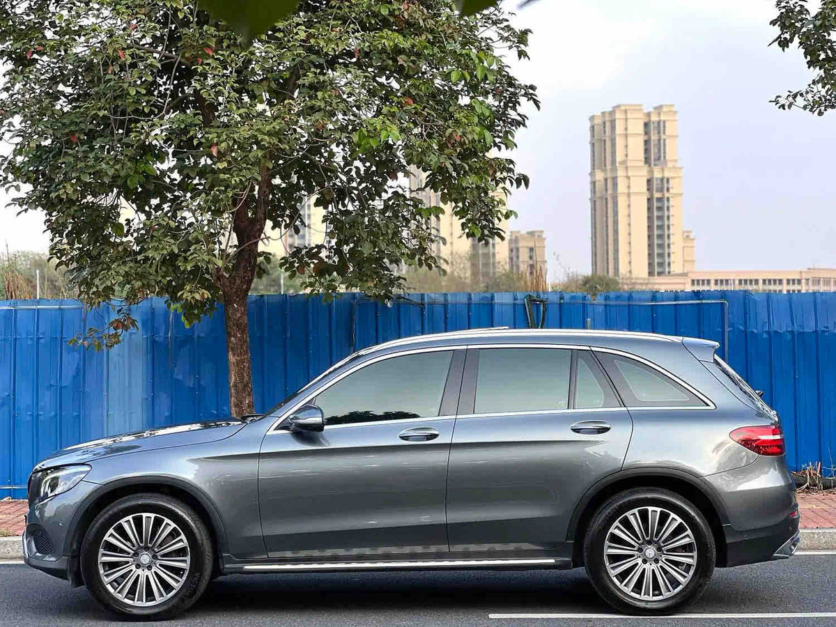 Used Mercedes-Benz GLC 260 4MATIC 2017 2.0T Automatic Luxury SUV | Grey Exterior, Black Interior, Export Ready