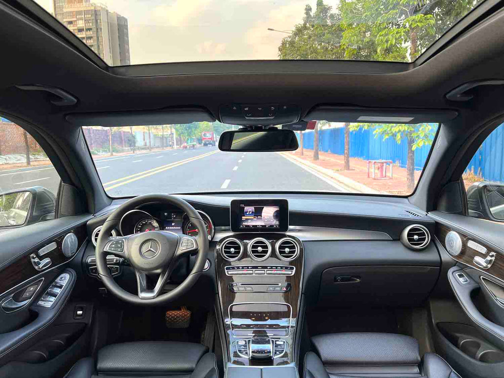 Used Mercedes-Benz GLC 260 4MATIC 2017 2.0T Automatic Luxury SUV | Grey Exterior, Black Interior, Export Ready