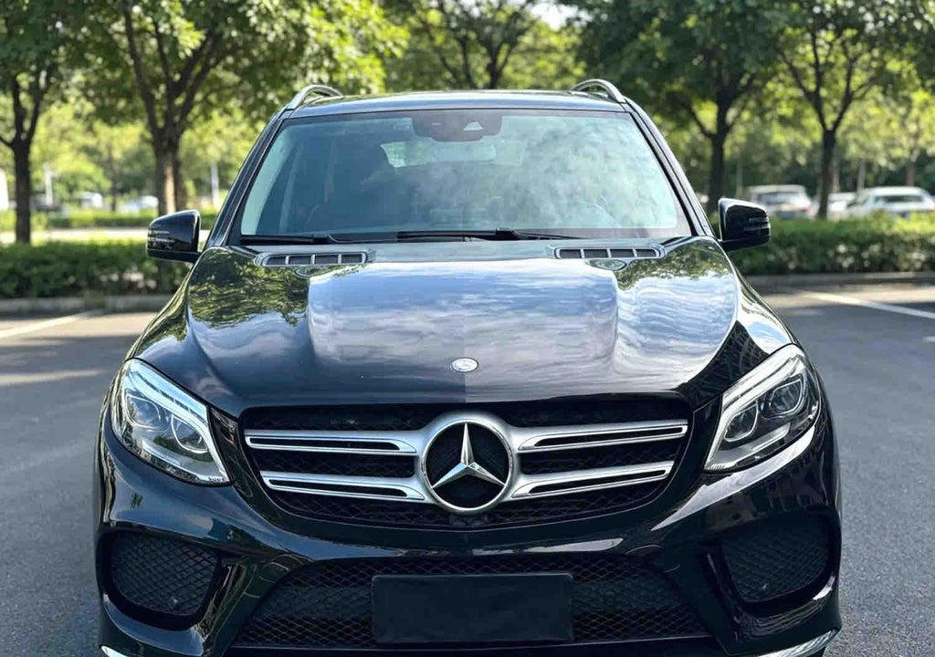 Used Imported Mercedes-Benz GLE 300d 4MATIC 2017 2.1T Diesel Luxury SUV | Black Exterior, 242,000 KM, Export Ready