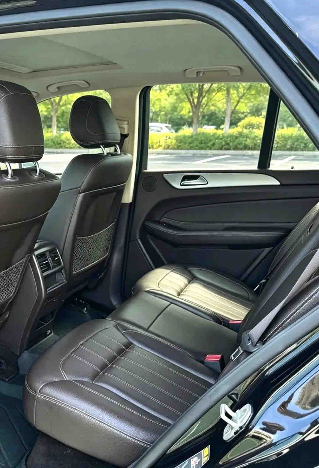 Used Imported Mercedes-Benz GLE 300d 4MATIC 2017 2.1T Diesel Luxury SUV | Black Exterior, 242,000 KM, Export Ready