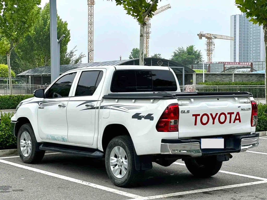 Used 2015 Toyota Hilux Middle East Spec 2.7L Automatic Pickup Truck (Reg. 2019) For Export, 79,000 KM
