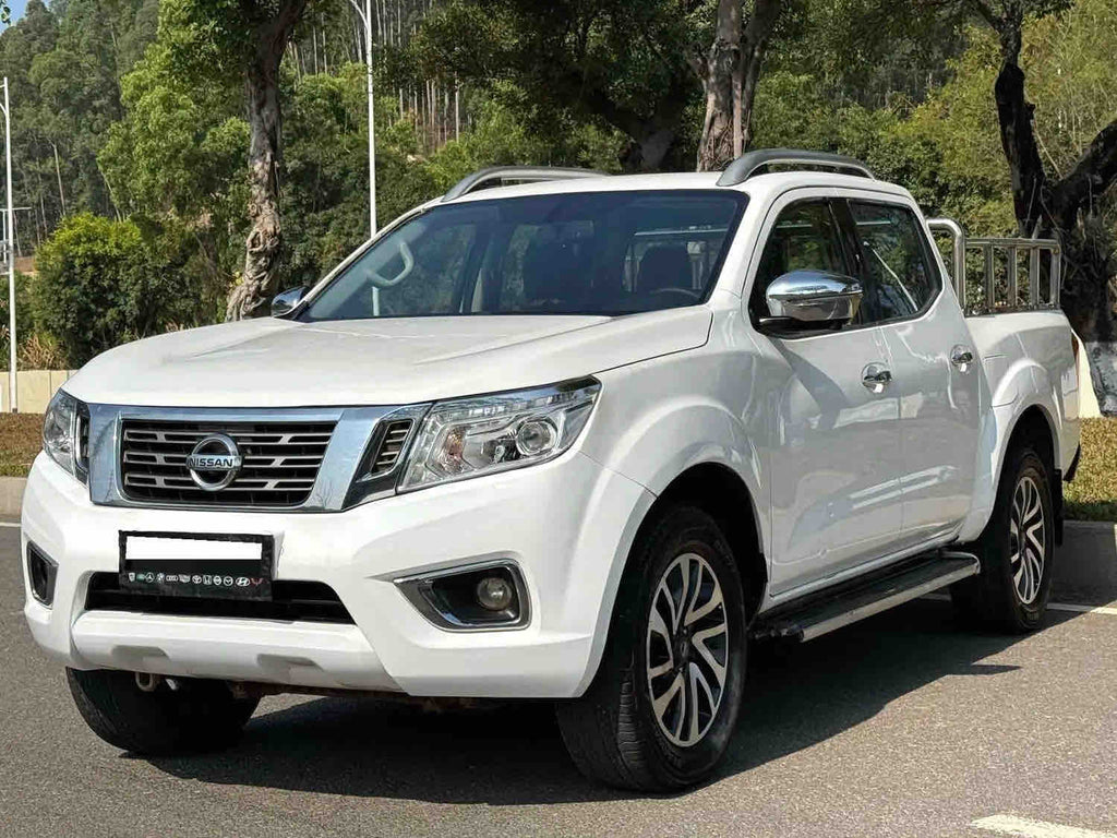 Used 2021 Nissan Navara 2.5L 4WD Premium Automatic Petrol Pickup (Reg. 2022) | White, Only 56,000 KM, China National 6 Emission, Export Ready