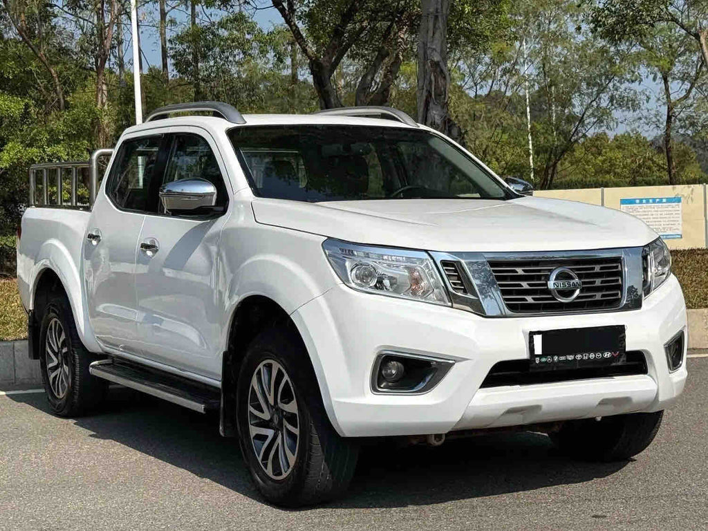Used 2021 Nissan Navara 2.5L 4WD Premium Automatic Petrol Pickup (Reg. 2022) | White, Only 56,000 KM, China National 6 Emission, Export Ready