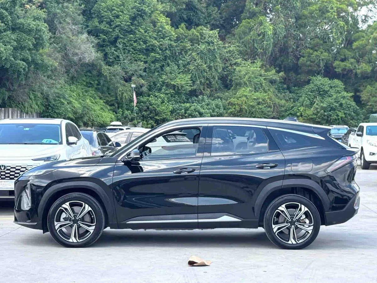 Used 2024 Geely Galaxy L7 1.5T Dragon Edition 115km PLUS PHEV Automatic SUV For Export, 22,300 KM