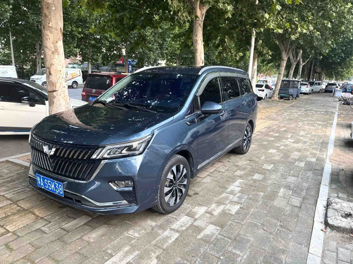 Used 2023 Wuling Jiachen HEV 2.0 Flagship Automatic MPV (Reg. 2024) For Export, 80,000 KM, Blue