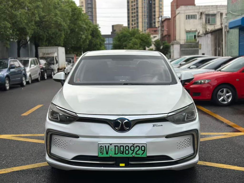 BAIC Beijing EU5 rear seat interior view