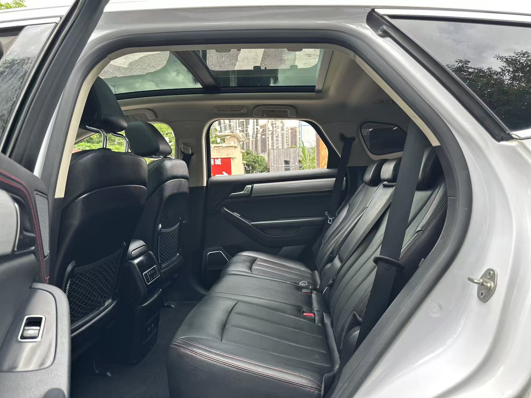 BYD Tang DM exterior detail