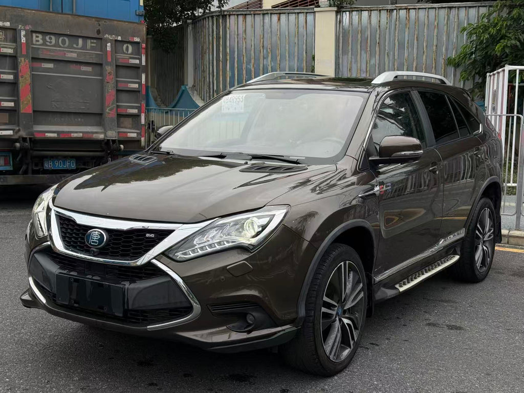 BYD Tang 2017 PHEV SUV - Front View