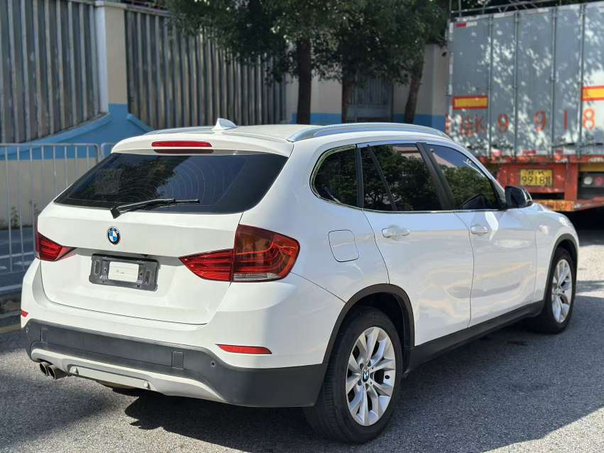 Used 2014 BMW X1 sDrive18i Leading Edition | LHD Petrol 2.0T SUV For Export, White