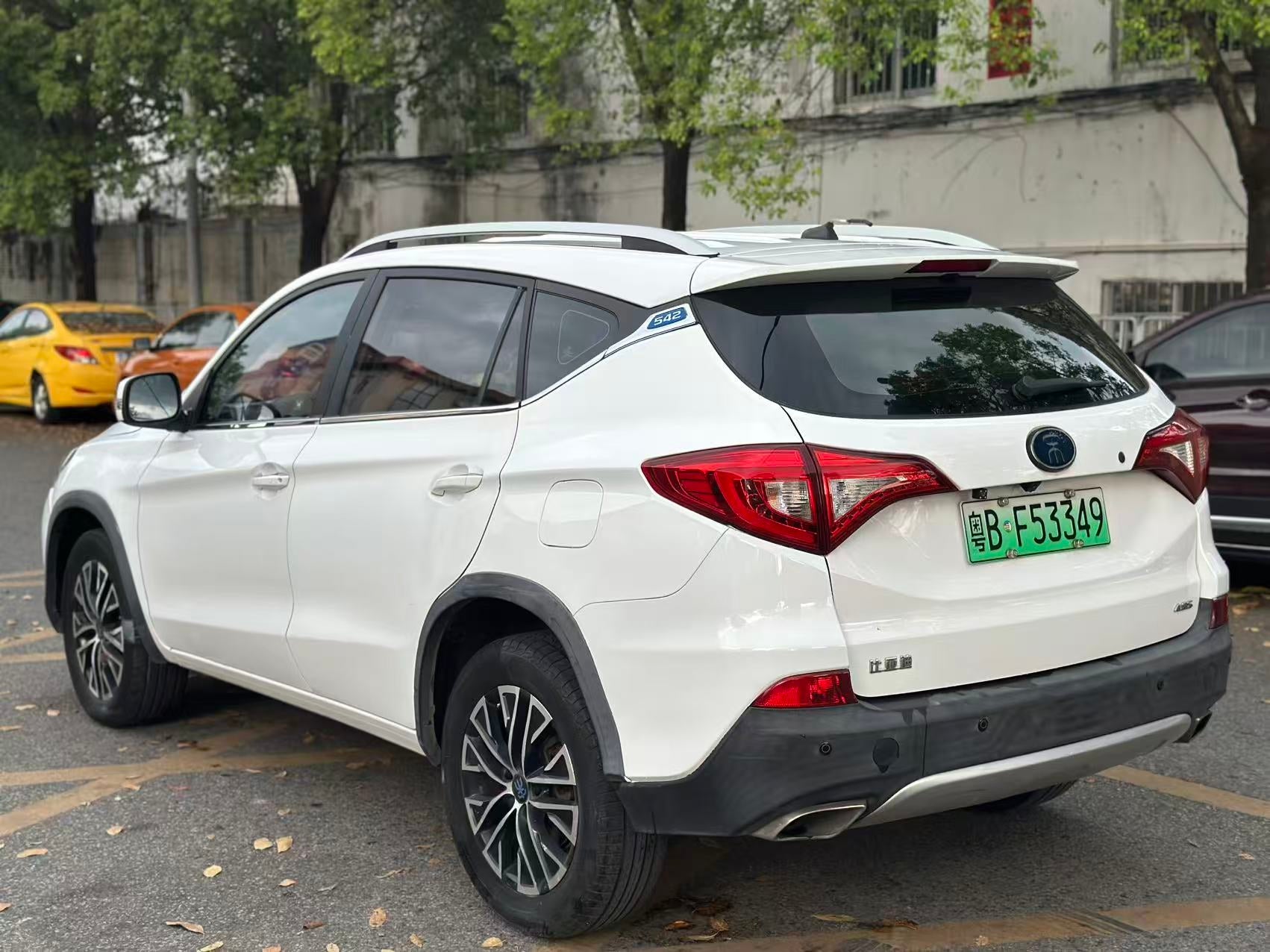 BYD Song DM 2017 - Additional exterior