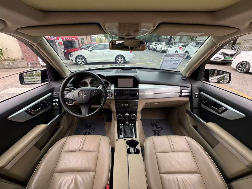 Used 2011 Mercedes-Benz GLK300 4MATIC Luxury (Reg. 2010) | 3.0L Petrol AWD SUV, Export Ready