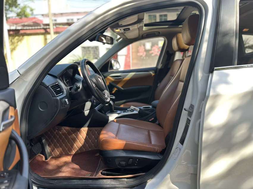Used 2014 BMW X1 sDrive18i Leading Edition | LHD Petrol 2.0T SUV For Export, White