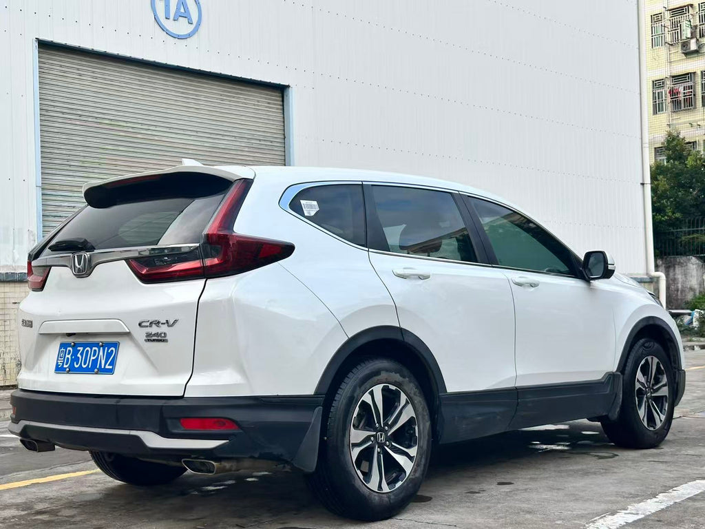 Honda CR-V 2021 White - Rear View