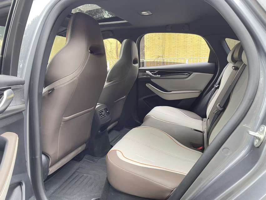 BYD Qin PLUS DM-i 2023 Champion Edition - Side Profile