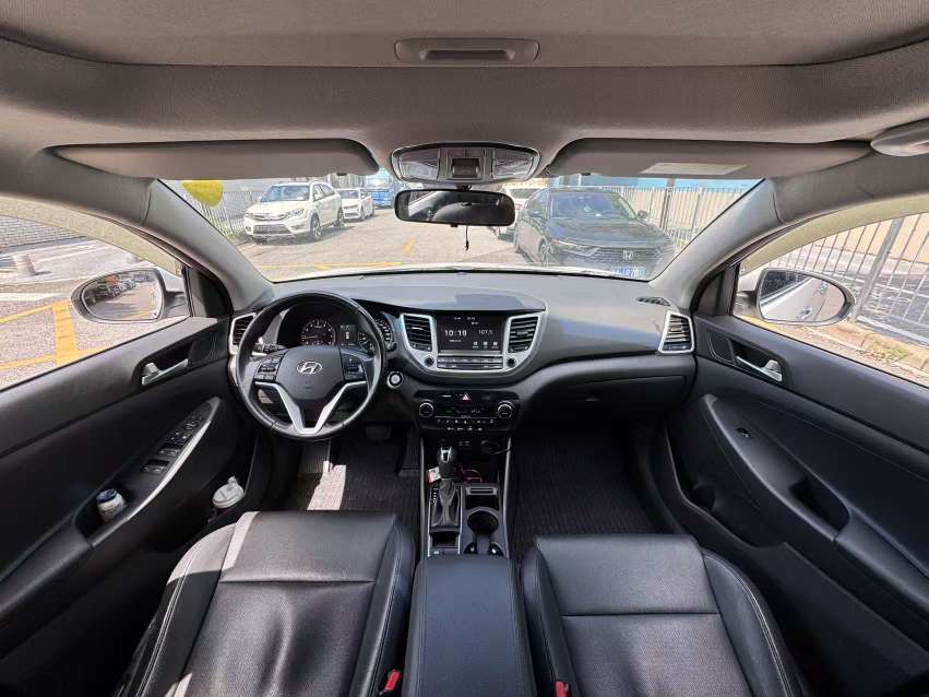 Used Hyundai Tucson 2015 1.6T DCT 2WD Smart Compact SUV | LHD Petrol FWD For Export
