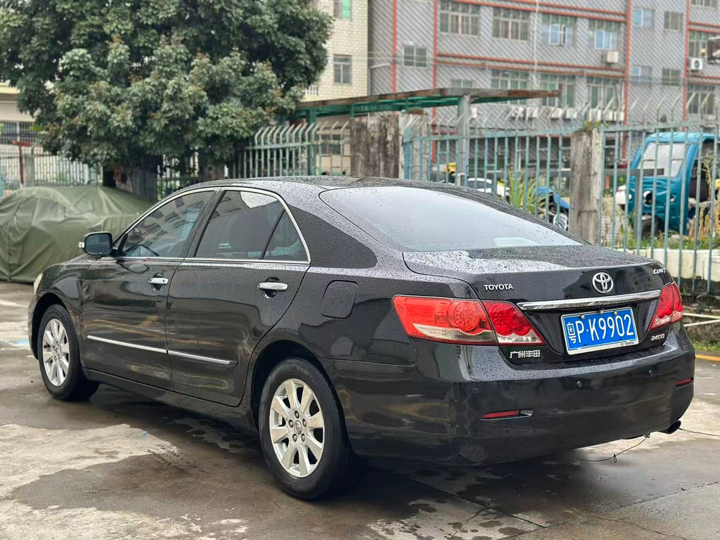 Toyota Camry 240G additional exterior view